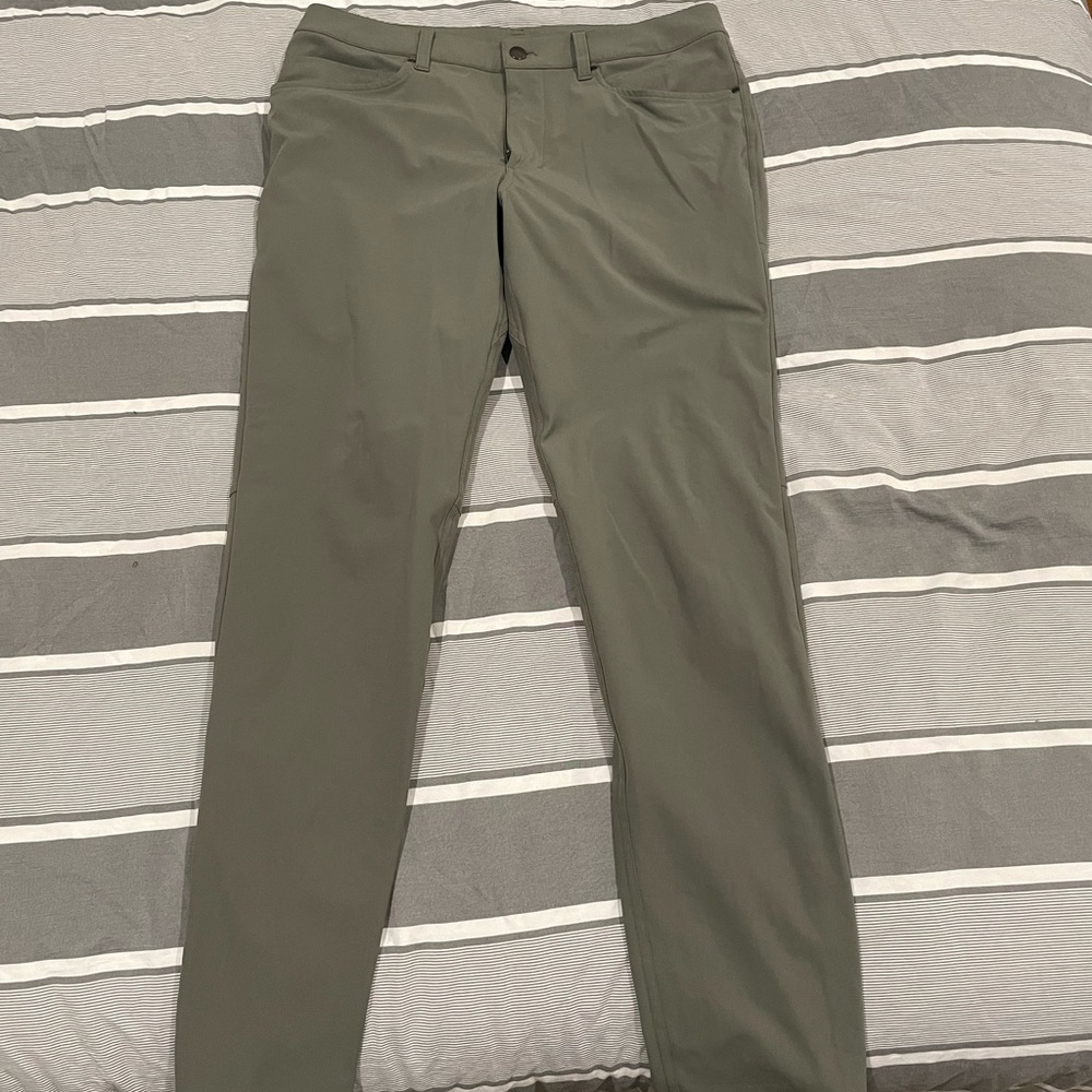 Lululemon ABC Slim Grey Sage 32x34
